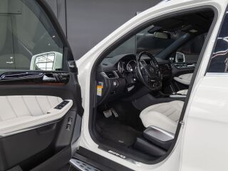 Mercedes-Benz GL 63 AMG 5.5 V8 410кВ