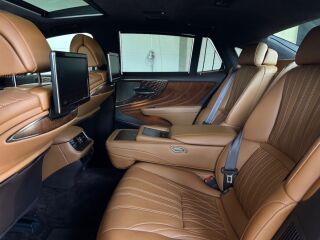 Lexus LS 500h AWD Luxury 3.5 220kW