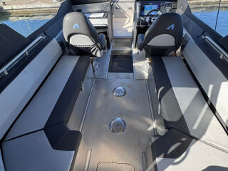 Anytec 868 CAB 2 x 350 Verado 2 x 350 Mercury Verado Joystick Piloting 261kW