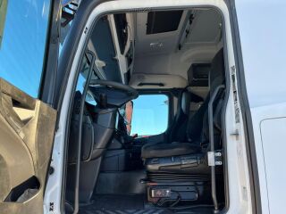 Mercedes-Benz Arocs 3251 8x4*4 375кВ