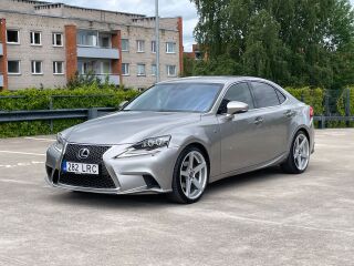 Lexus IS 300h F-Sport 2.5 133kW