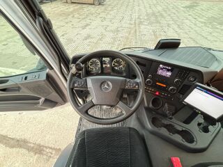 Mercedes-Benz Antos 1830 4x2 220kW