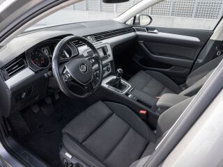 Volkswagen Passat B8 1.8 R4 TSI 132kW