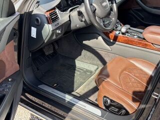 Audi A8 4.2 V8 FSI 273kW