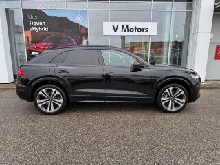 Audi Q8 BlackLine 3.0 TFSI 250kW