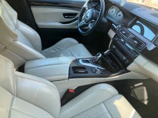 BMW M5 4.4 v8 412kW