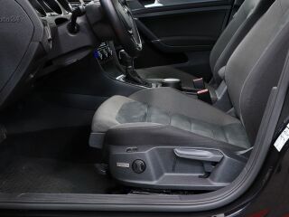 Volkswagen Golf 1.5 110kW