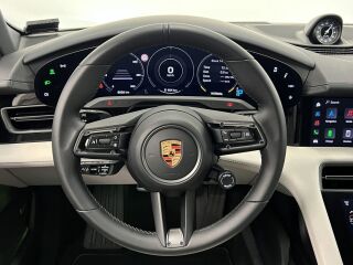 Porsche Taycan 4S 420kW