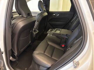 Volvo XC60 Inscription D4 2.0 140кВ