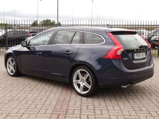 Volvo V60 SUMMUM 2.0 R5 120kW