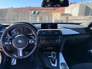 BMW 330 3.0 190kW