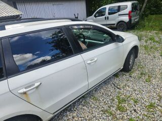 Volkswagen Passat 1.6 77kW
