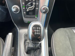Volvo V40 R-Design 1.6 D2 84кВ