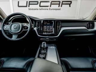 Volvo XC60 Inscription B4 Mild Hybrid MY2020 2.0 R4 145kW