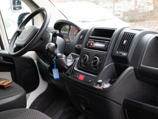 Peugeot Boxer 110 Hdi Palfinger C500Van 2.2 81kW