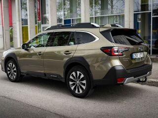 Subaru Outback Touring 2.5 124kW