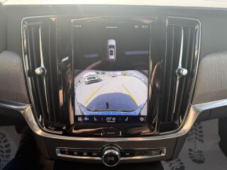 Volvo V90 INSCRIPTION AWD RECHARGE HARMAN/KARDO FACELIFT 2.0 R4 T6 Twin-Engine PLUG-IN-HYBRID 257 186kW