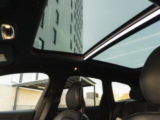 Volvo XC60 R-Design D5 AWD 2.0 173kW
