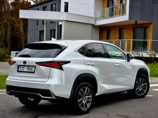 Lexus NX 300h 2.5 114кВ