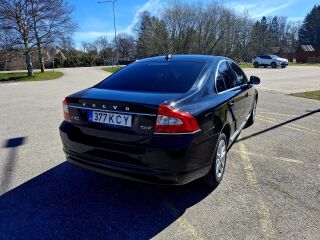 Volvo S80 1.6 132kW