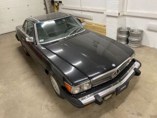 Mercedes-Benz SL 560 5.6 V8