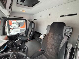 Mercedes-Benz Antos 2535 6x2*4 260kW