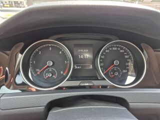 Volkswagen Golf 2.0 110kW