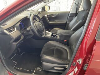 Toyota RAV4 Luxury Plus 2.5 131kW
