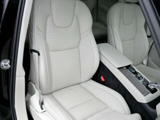 Volvo XC90 AWD 4C B&W LUXURY BRIGHT 7 XENIUM INTELLI SAF 2.0 T8 Plug-in Long range 335kW
