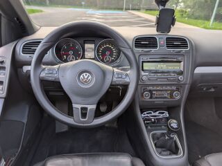 Volkswagen Golf 1.6 77кВ