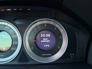 Volvo V70 Momentum 2.0 R5 D3 120кВ