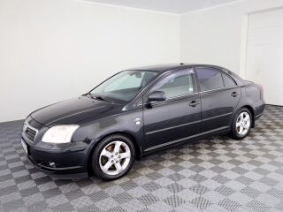 Toyota Avensis Linea Sol 2.2 D-CAT 130кВ