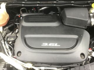Chrysler Pacifica LUXURY TOURNG L PLUS EDITION STOW N GO EN 3.6 V6 PENTASTAR 214kW