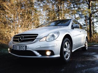 Mercedes-Benz R 320 3.0 165kW
