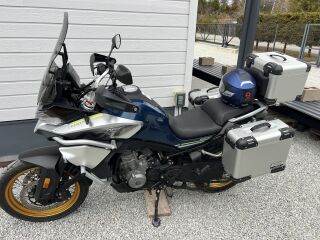 CFMOTO 800MT R2 8-klapiline  DOHC  EFI  EURO5 67kW