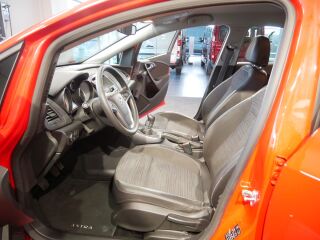 Opel Astra NOTCHBACK 1.6 85kW