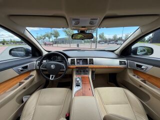 Jaguar XF 2.2 140kW