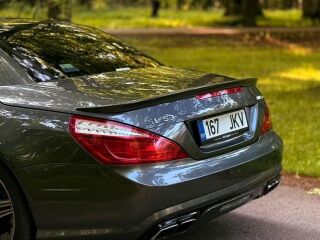 Mercedes-Benz SL 63 AMG 5.5 V8 BiTurbo 395kW
