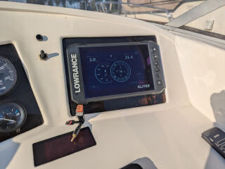 Bovik 33 R6 Yanmar 6YLA-STP  4 taktiline 298kW