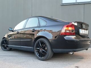 Volvo S40 R5 2.5 162kW
