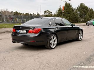 BMW 730 3.0 180кВ