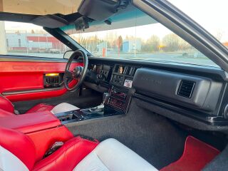 Chevrolet Corvette 5.7 179kW