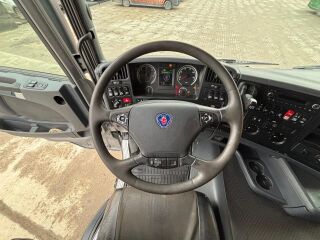 Scania G440 8x2*6 324kW