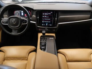 Volvo V90 Cross Country 2.0 D5 177kW