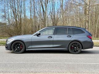 BMW 330 3.0 210kW