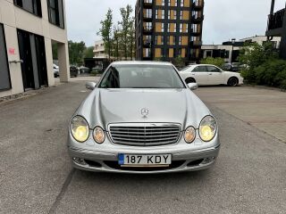 Mercedes-Benz E 240 Elegance 2.6 130kW