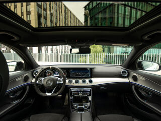 Mercedes-Benz E 200 Avantgarde AMG Line 2.0 135kW