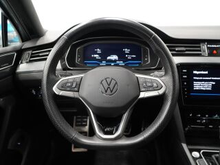 Volkswagen Passat R-line 2.0 147kW
