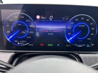 Mercedes-Benz EQE SUV 350+ 4matic AMG pakett 215kW