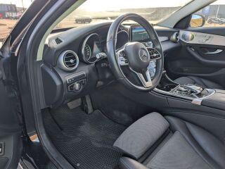 Mercedes-Benz C 220 2.0 143kW